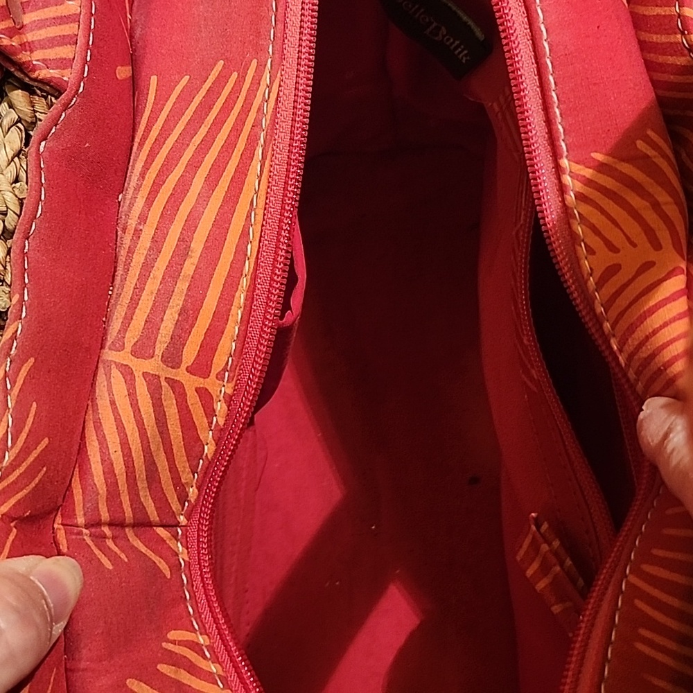 Tote - Picture 6 of 6